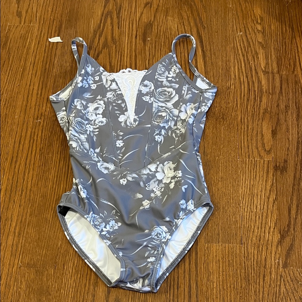 Elegant Floral Kids dance leotard in Gray and White